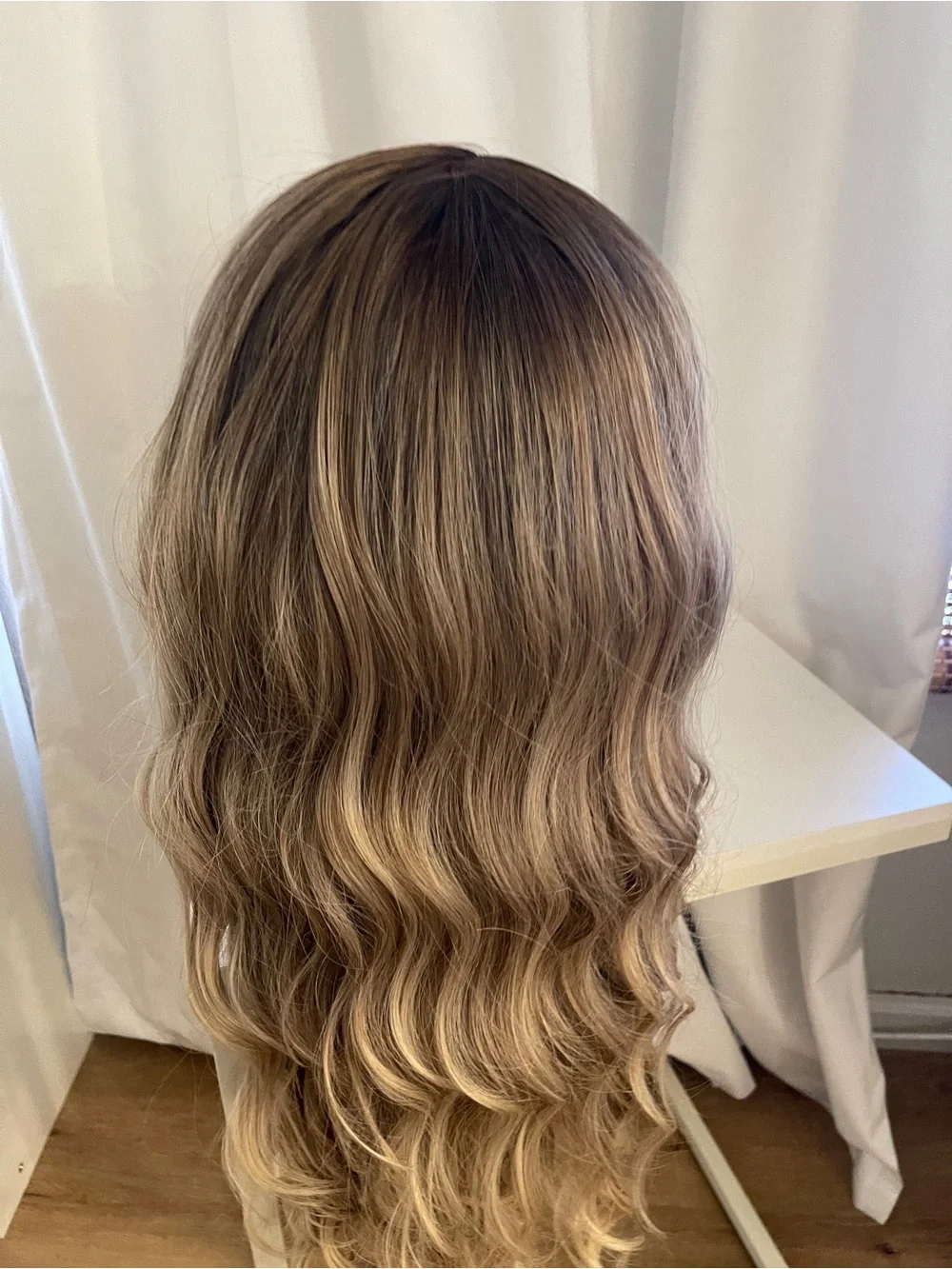 Long Wavy Blonde Balayage Wig - Natural Blonde- 30